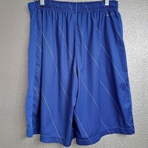 Nike Men's Athletic Shorts  Size L